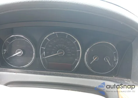 2010 Lincoln Mks z USA, uszkodzony, nr VIN 1LNHL9ER2AG615109